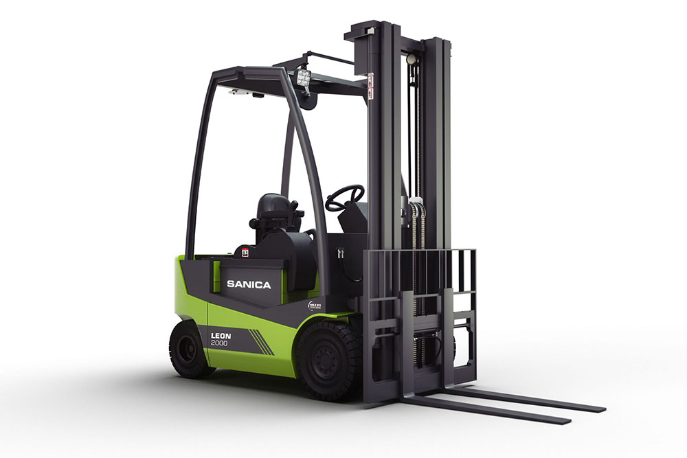 FORKLIFT